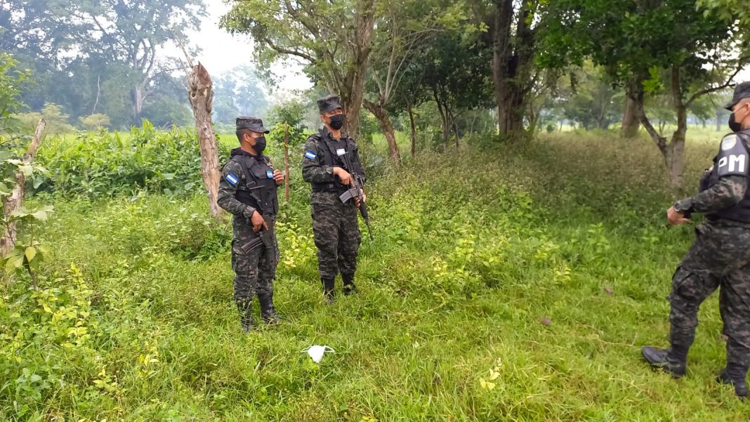 mujer muerta en río Choloma