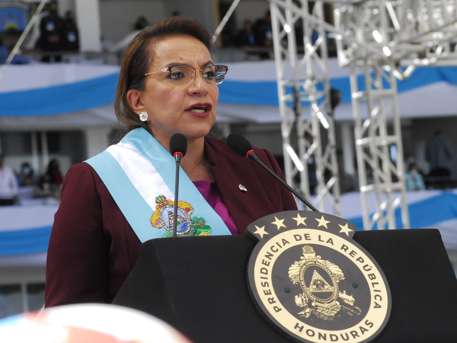 Xiomara nacionalidad Andrés Tamayo