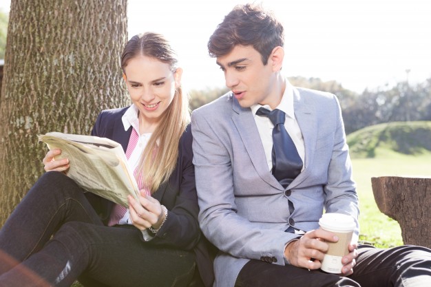 pareja inteligente