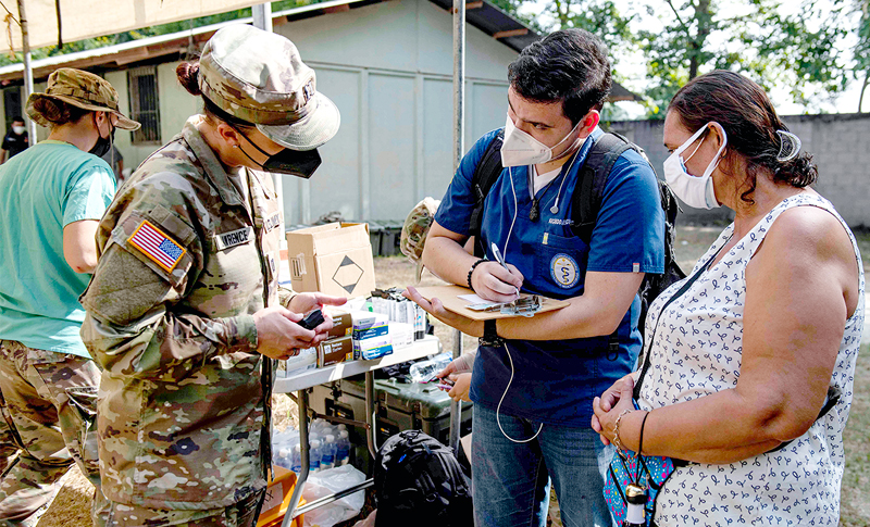 médicos militares en Santa Bárbara