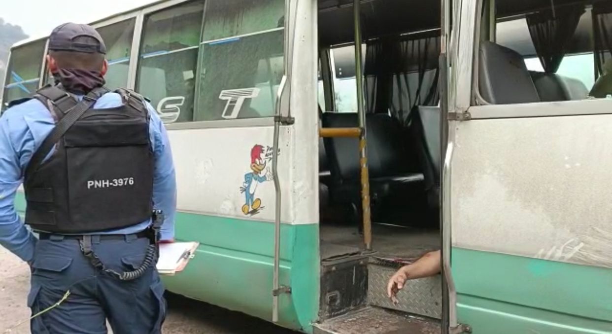 matan hombre en bus de Cofradía