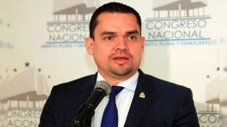 miembros del partido nacional joh