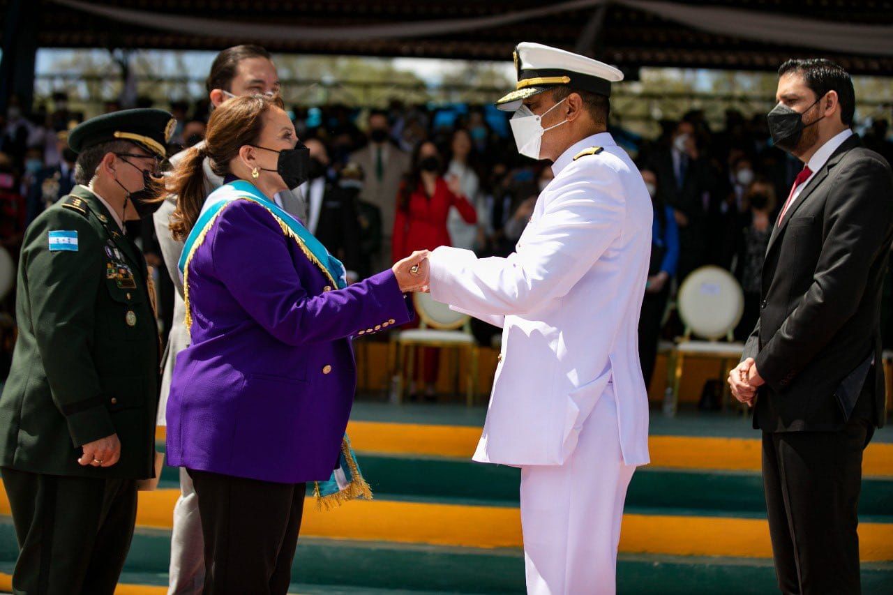 Castro primera comandante de FFAA