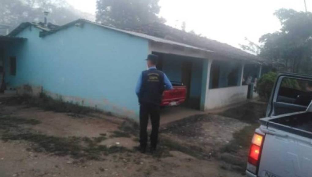 La autoridades están realizando investigaciones para dar con el paradero de los hombres.