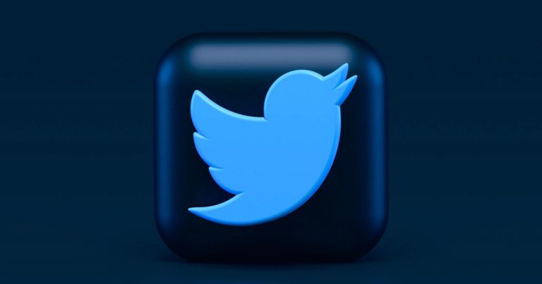 Ahora puedes marcar "tweets" como irrelevantes u ofensivos con esta nueva función