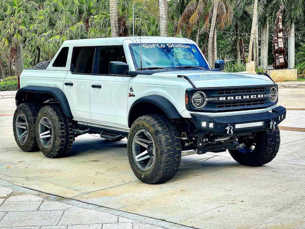 Ford Bronco 6x6