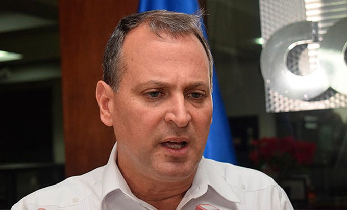 Luis Larach Ceal-Honduras