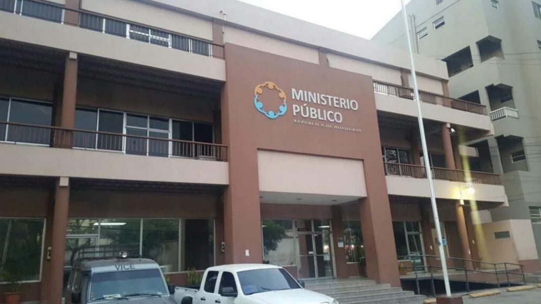 MP exfuncionario Casa Presidencial