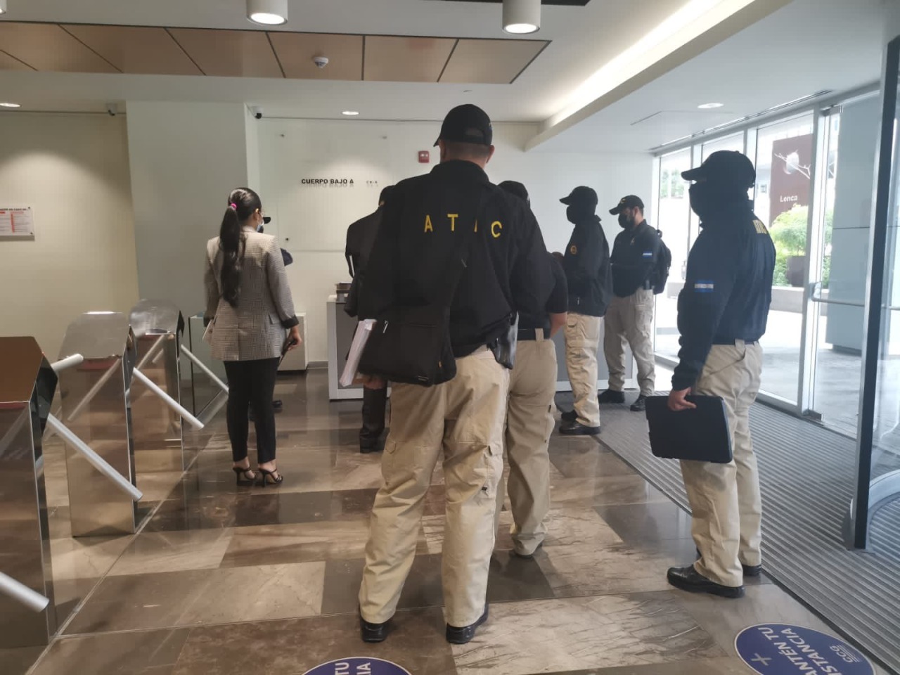 Hasta las instalaciones del SAR llegaron miembros de la ATIC.