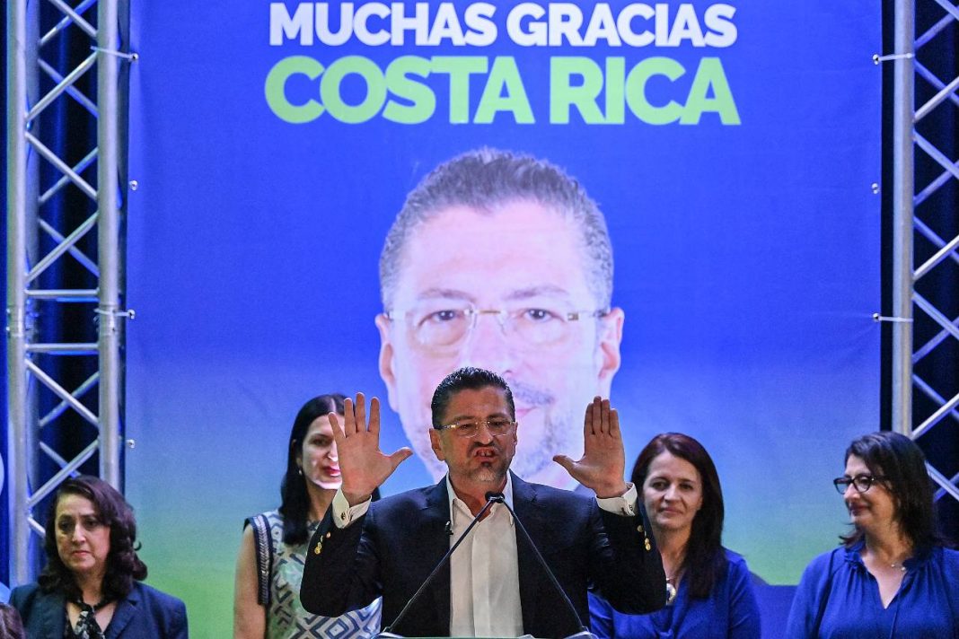 chaves presidente de costa rica