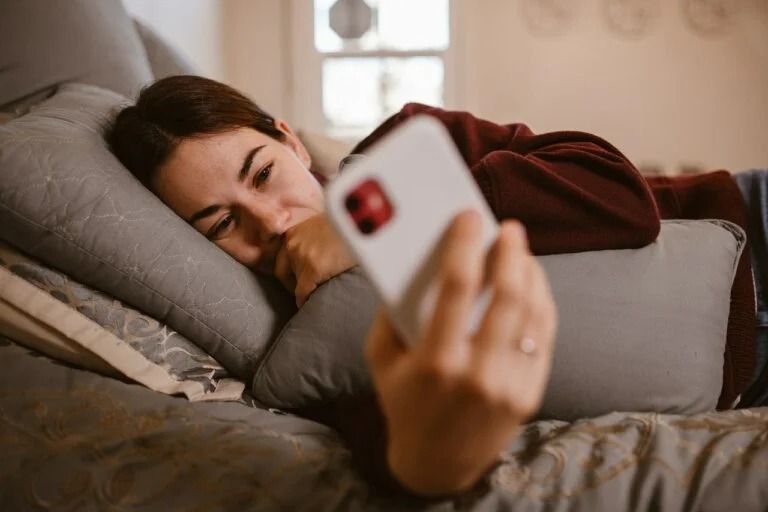 Relación a la distancia 