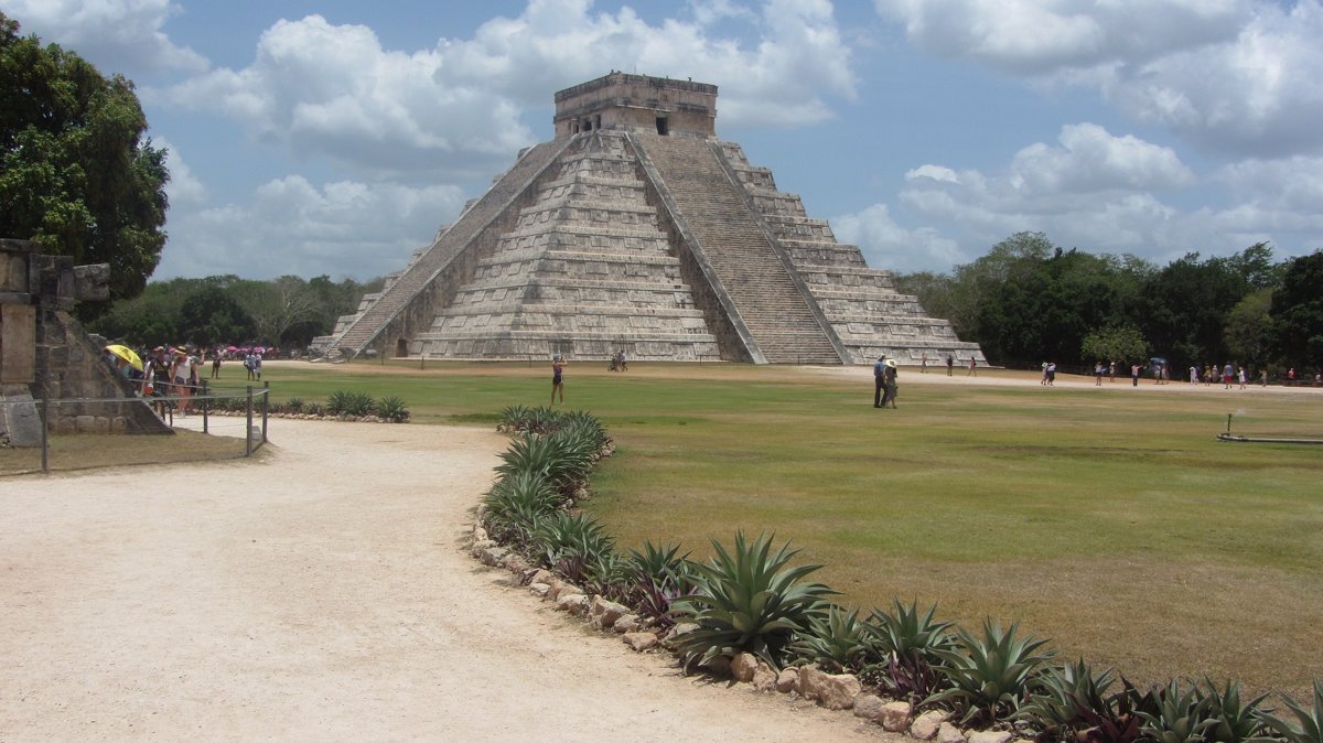 Cenit para los mayas 