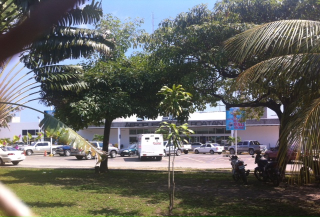 Aeropuerto de Roatán 