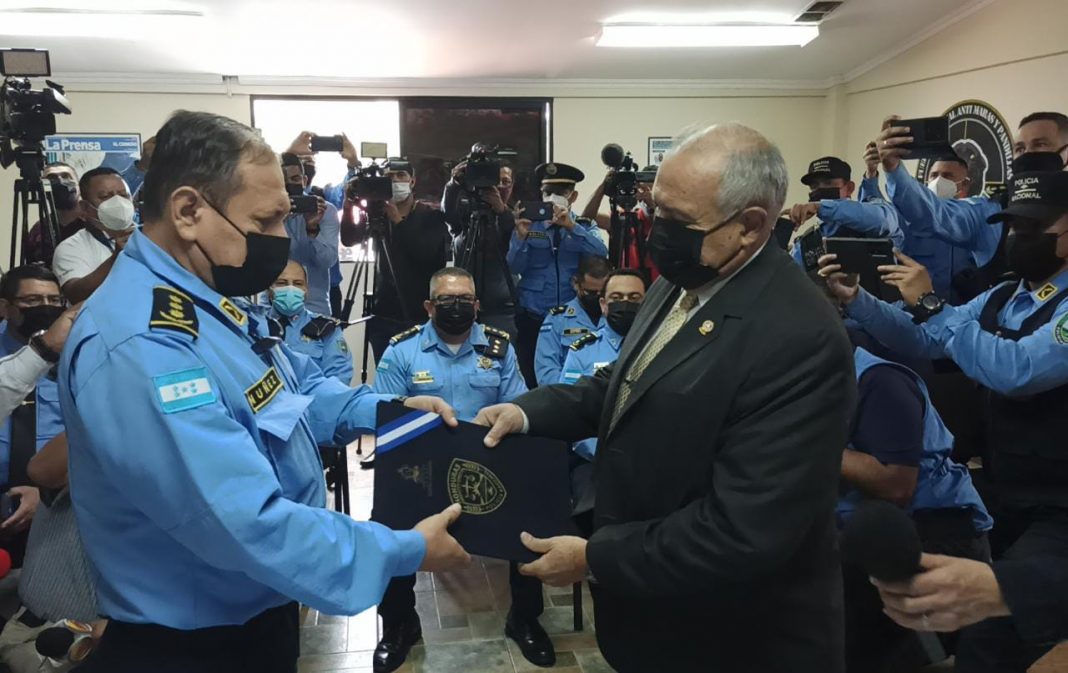 Policía Nacional FNAMP