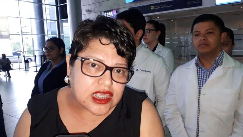 Monserrat Arita Matheu no sirve