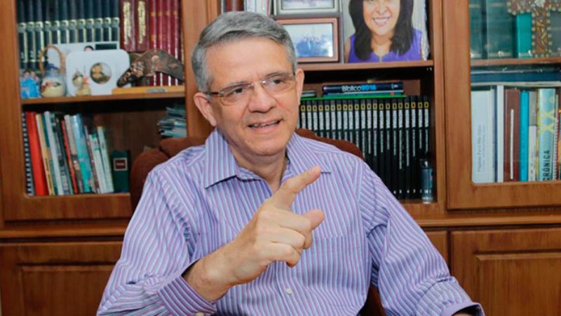 Monserrat Arita Matheu no sirve
