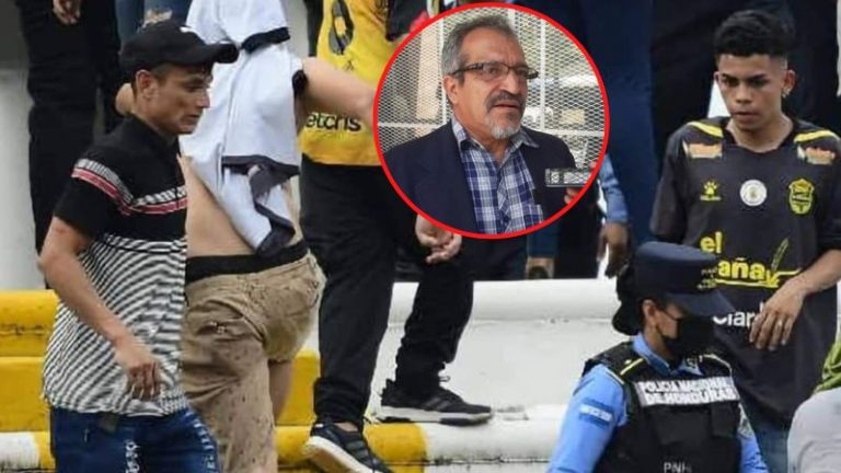 joven que pateó a policía