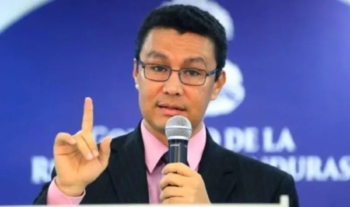 Ebal Díaz