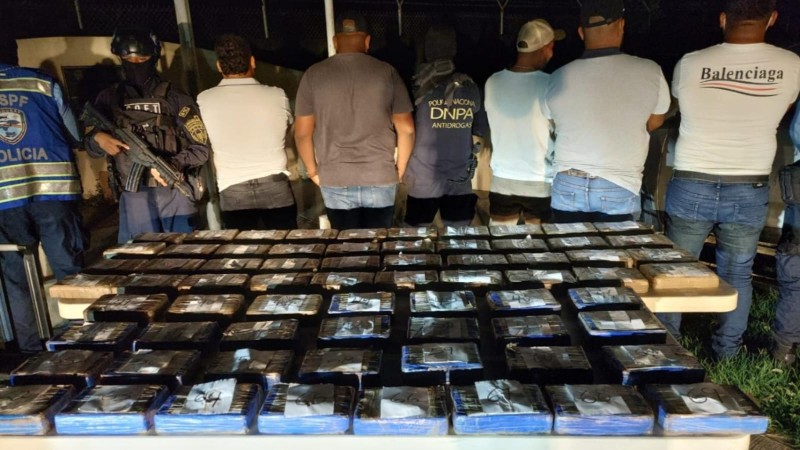 decomisan cocaína en Tela