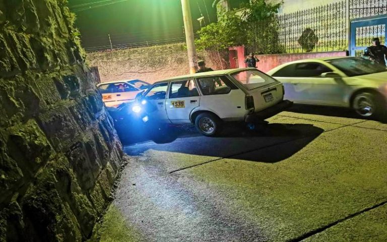 matan a taxista en La Leona