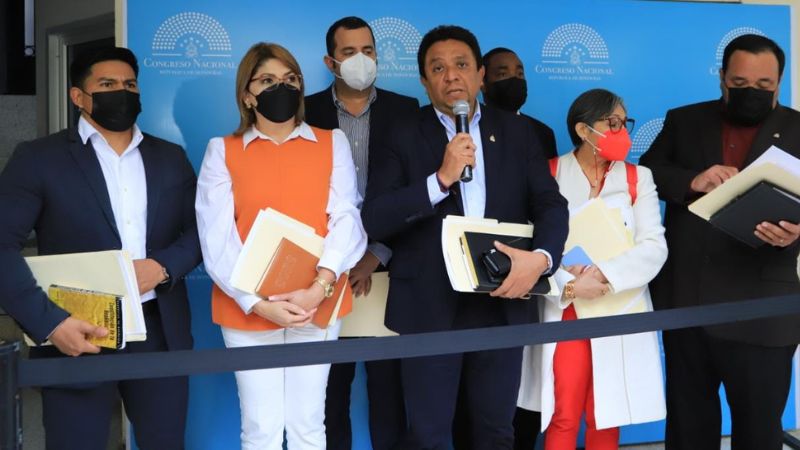 Entregan dictamen para Junta Nominadora