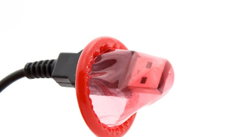 condones USB