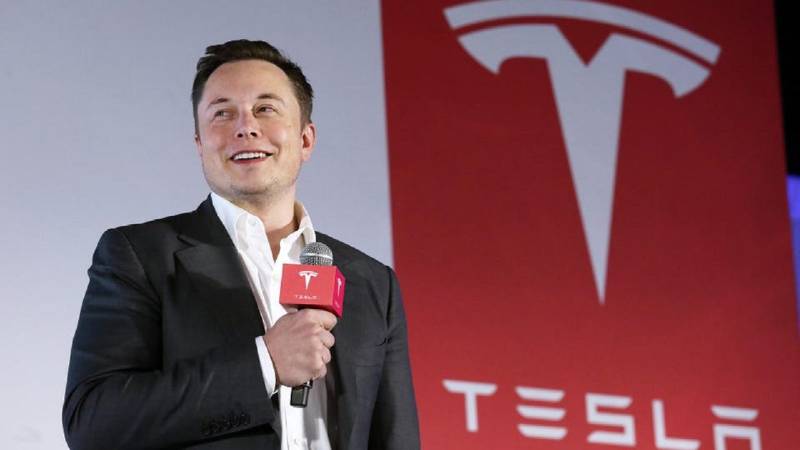 Twitter demanda a Elon Musk