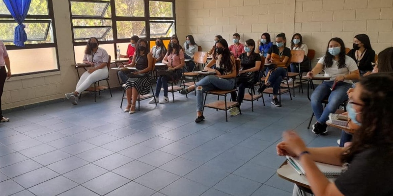 La UNAH recalca que se debe continuar aplicando las medidas de bioseguridad.