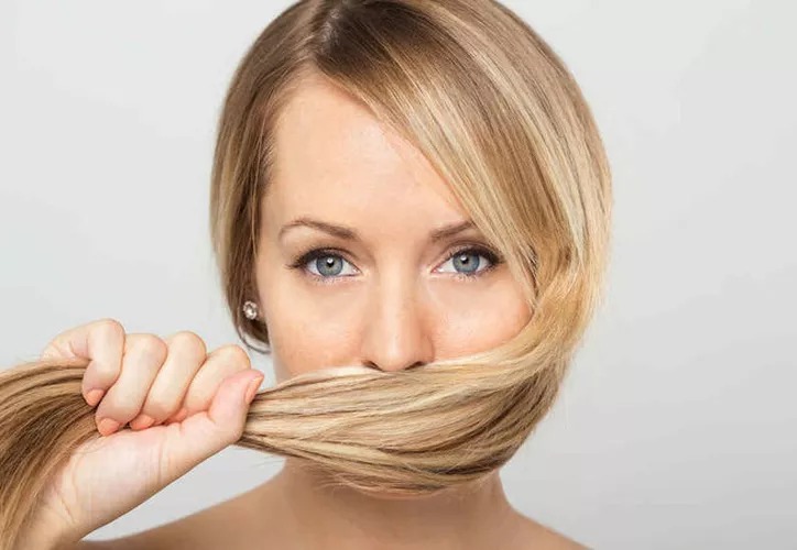 peligros de comerse el cabello