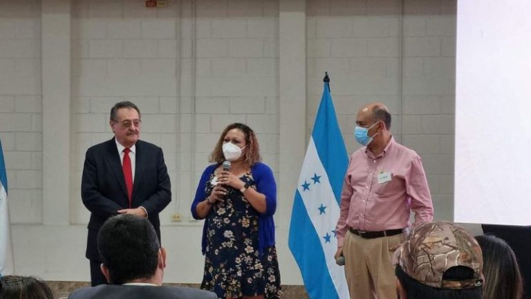 Representantes de la Sociedad Civil