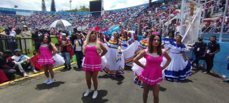 comunidad LGBT Estadio Nacional