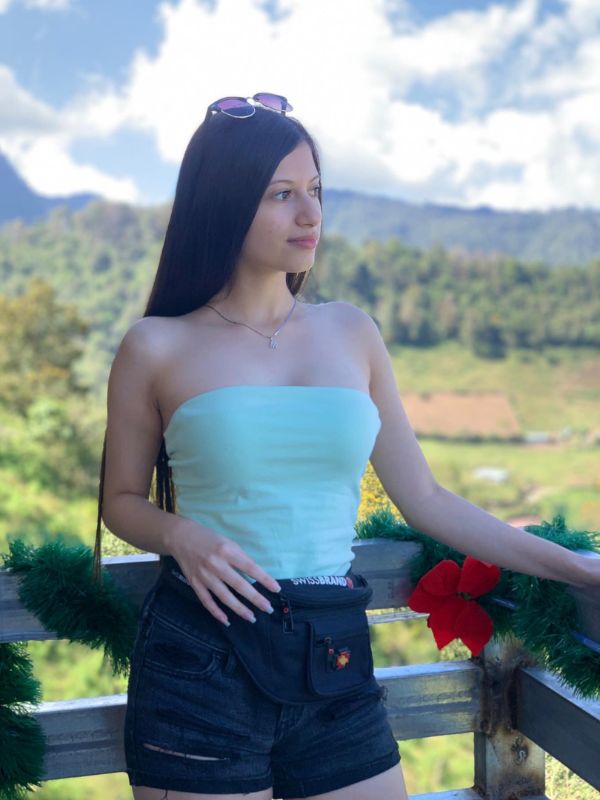 modelo hallada muerta en Cortés