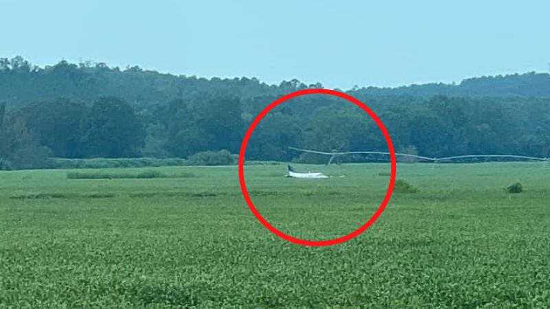 Piloto roba avión y amenaza con chocarlo