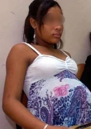 Foto de la joven.