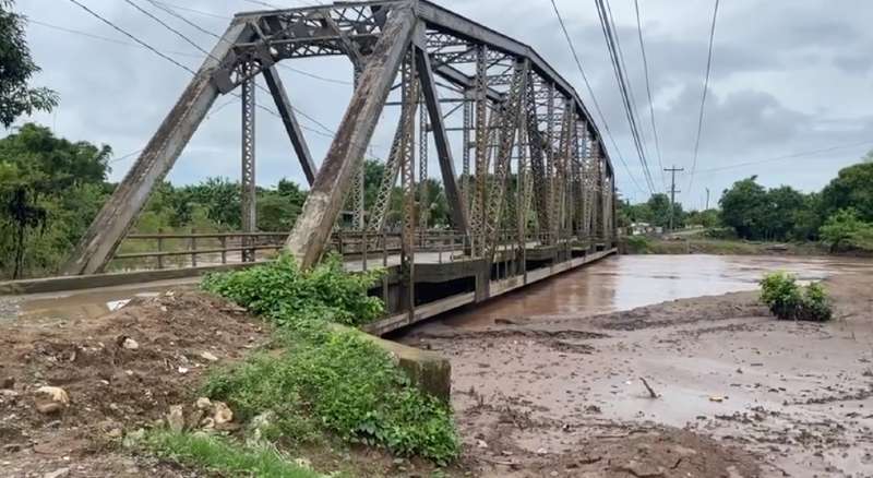 Puente Plateado en El Progreso.