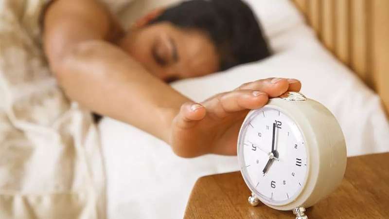 Por qué cuesta levantarse por la mañana