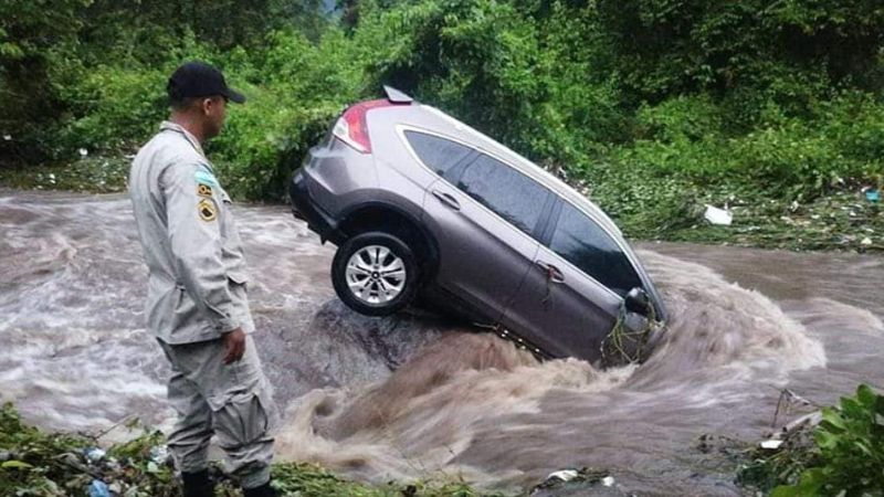 Daños por tormenta tropical Julia