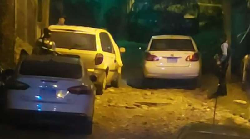 Elementos policiales trataron de recabar información pero ningún vecino brindó declaraciones, por temor.