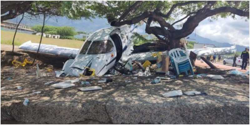 Niño muere arrollado por avioneta