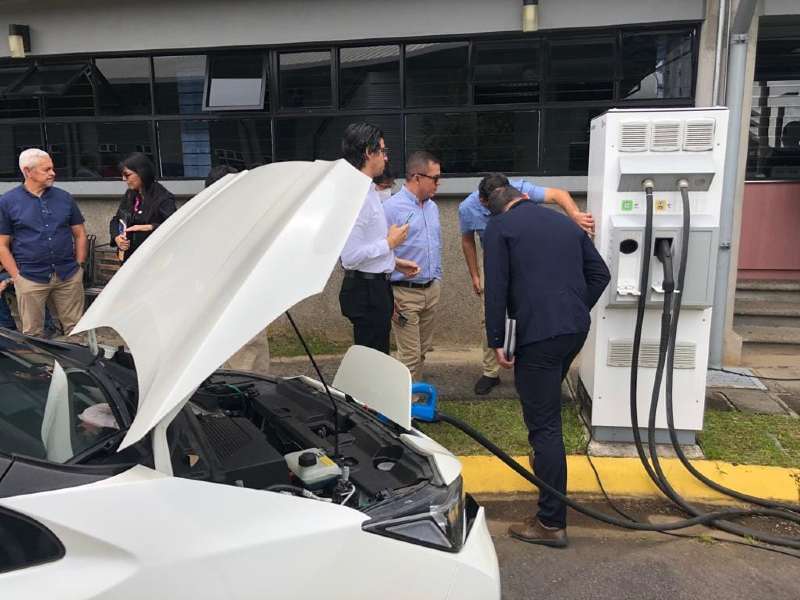 En este encuentro de transferencia tecnología se sumaron otros países de la región, República Dominicana, El Salvador, Guatemala, con la participación de los ministros de energía y electricidad de dichos países.