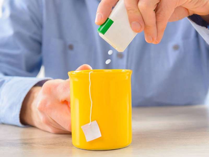Para evitar riesgos se aconseja evitar posibles riesgos volver al consumo de agua, revisar todas las conductas poco saludables y modificarlas poco a poco, en manos de un experto.