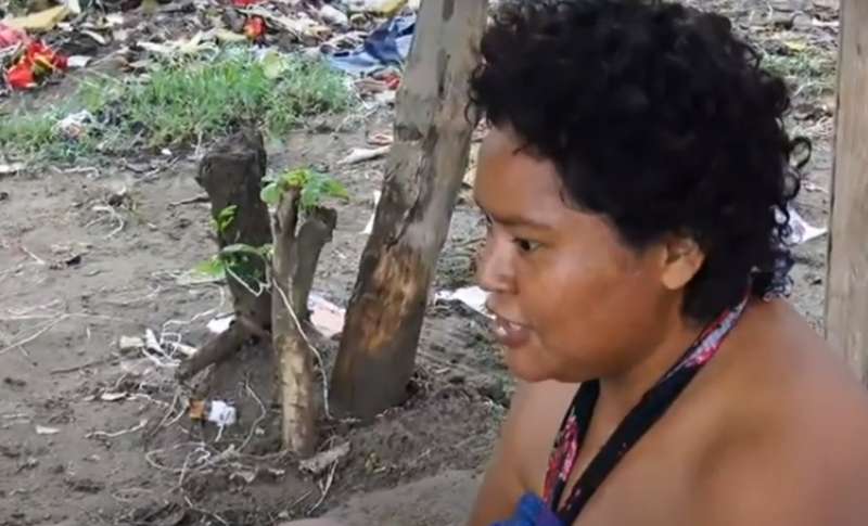 Madre encadena a su hija en SPS