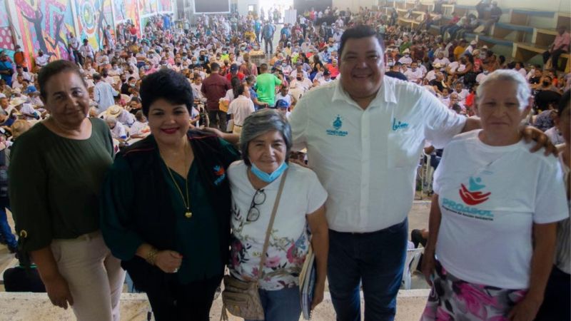 beneficiados de bonos de Gobierno