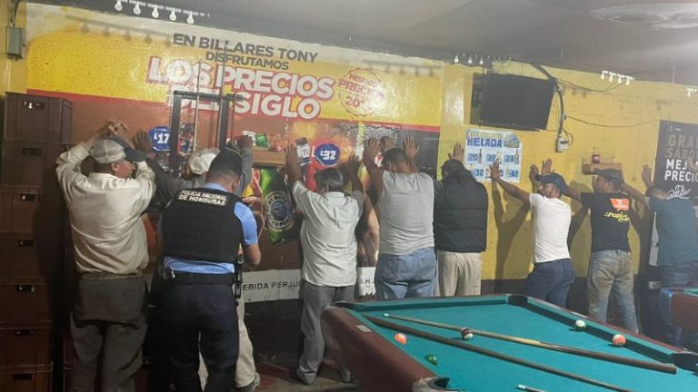 plan "Policía y comunidad en esta Navidad"