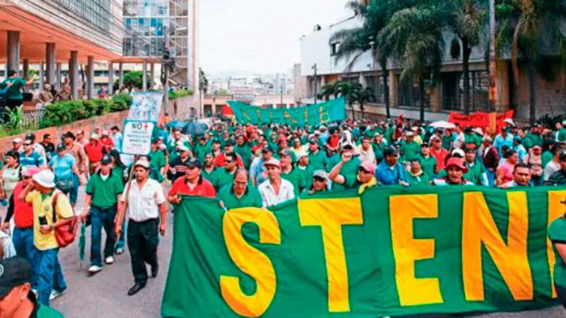 STENEE protesta