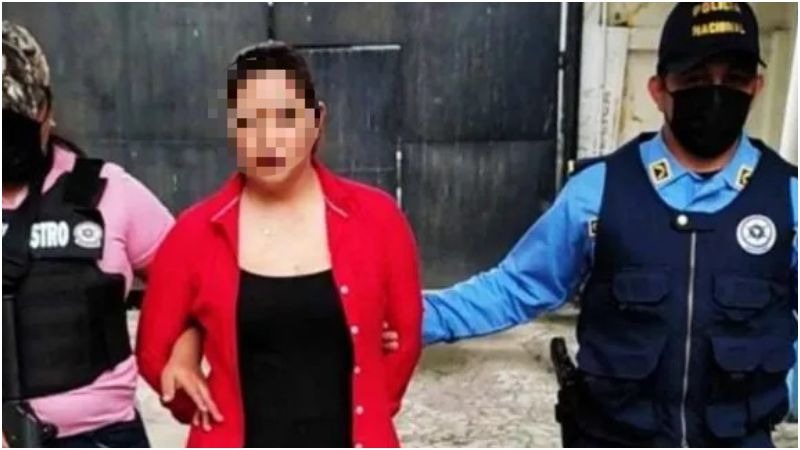 Capturan a mujer en Villas Paraiso