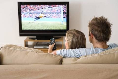maneras de disfrutar el futbol con tu pareja