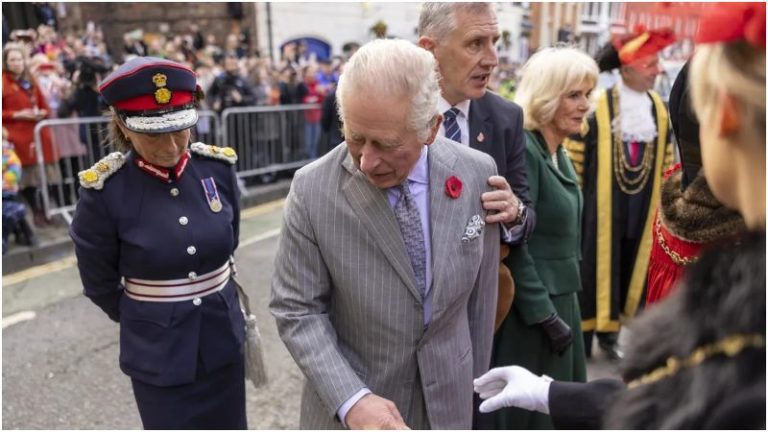 Huevos para rey de Inglaterra Carlos III