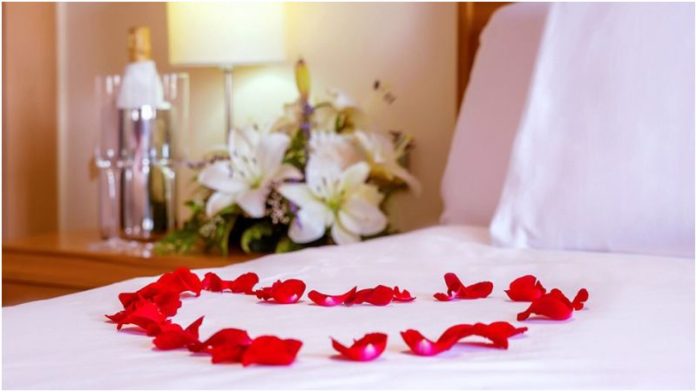 Cómo sorprender a tu pareja en la cama