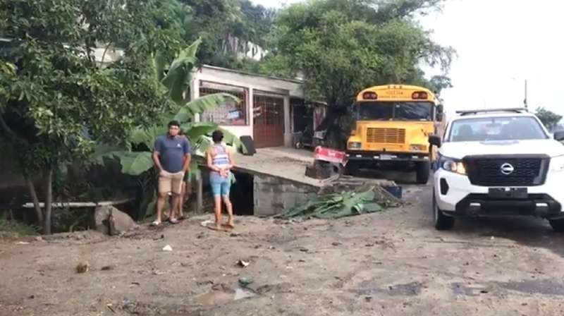 Los ciudadanos que viven en la zona quedaron consternados con el hecho violento.